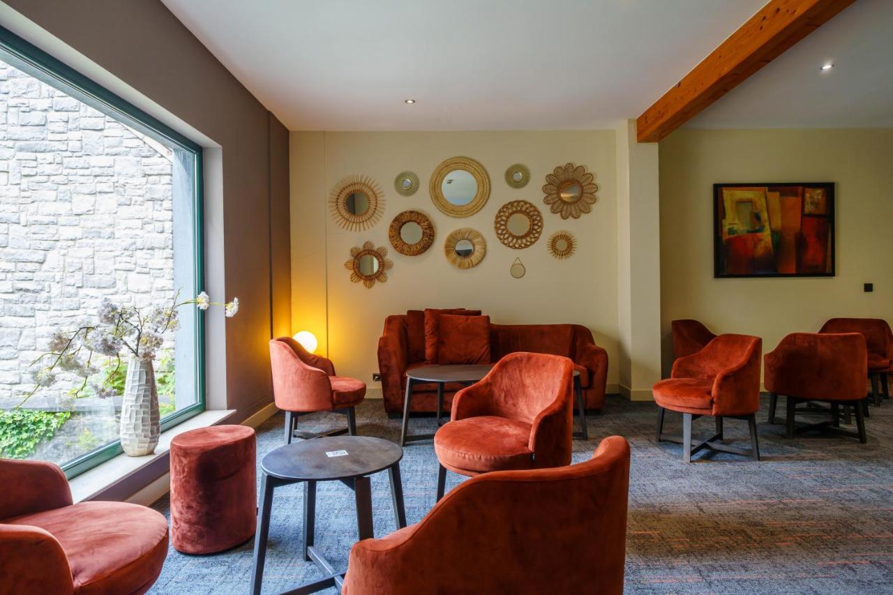 Hotel Les Jardins De La Molignee ดีน็อง ภายนอก รูปภาพ