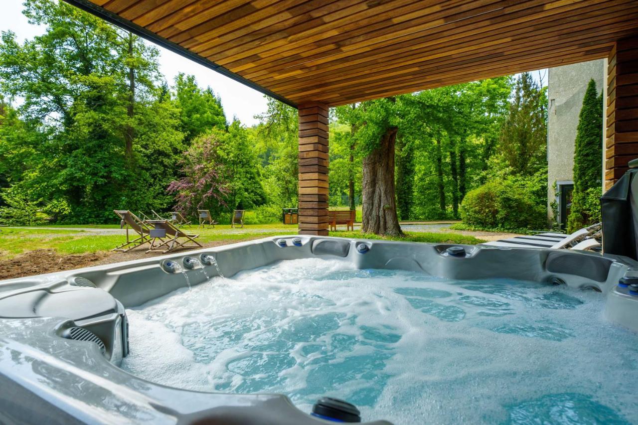 Hotel Les Jardins De La Molignee ดีน็อง ภายนอก รูปภาพ
