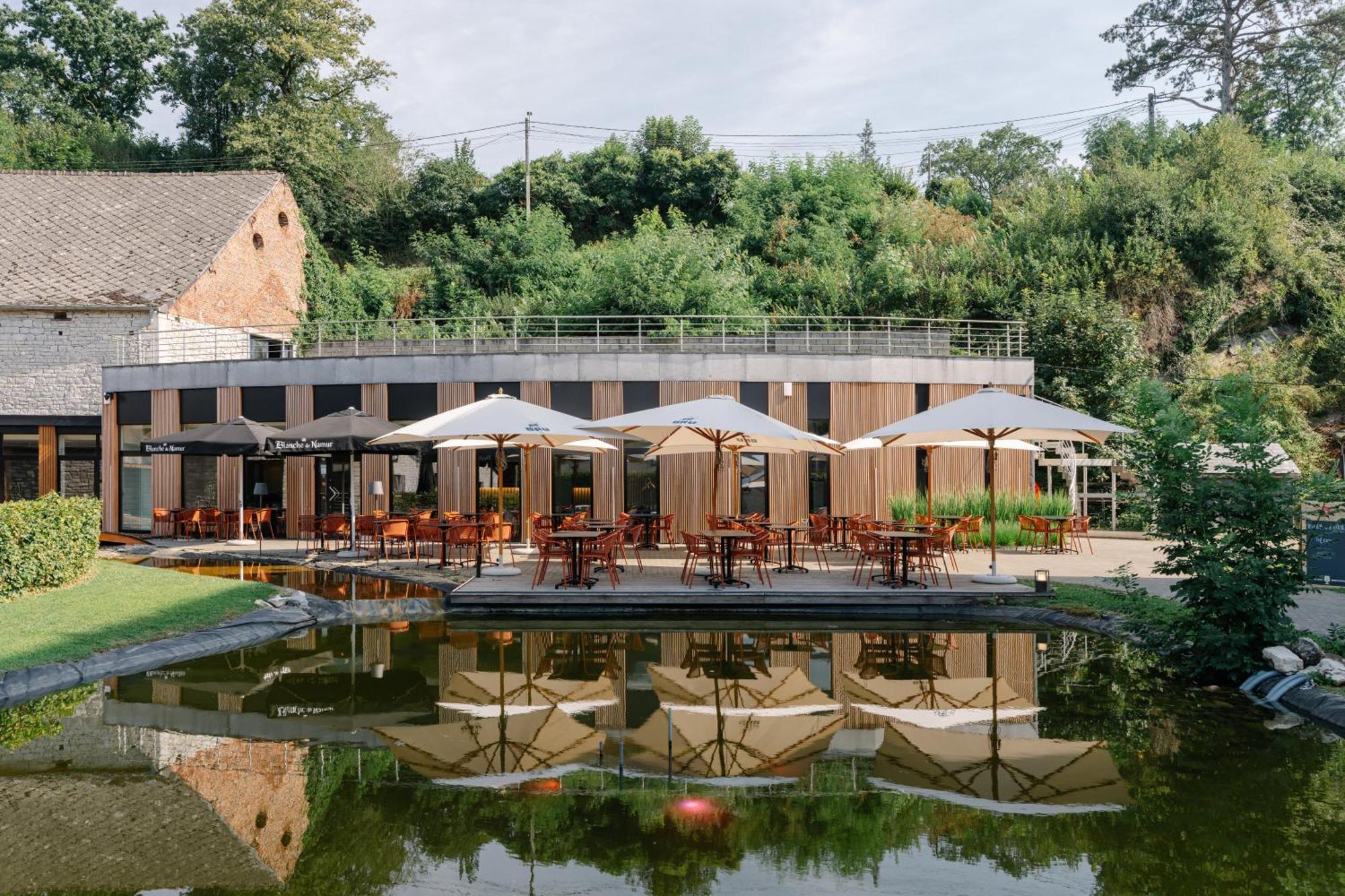 Hotel Les Jardins De La Molignee ดีน็อง ภายนอก รูปภาพ